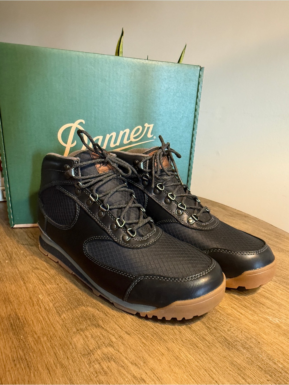 NEW!! Danner Jag II - Men's Black Hiking Boots with Tan Outsole